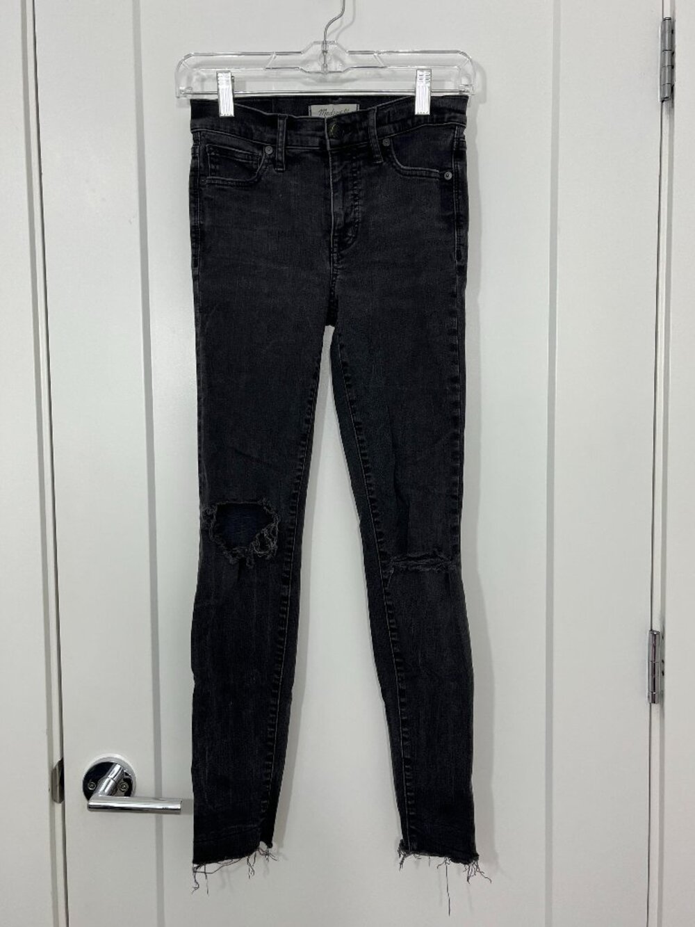 Madewell Size 25 Black 9" High-Rise Skinny Distressed Jeans